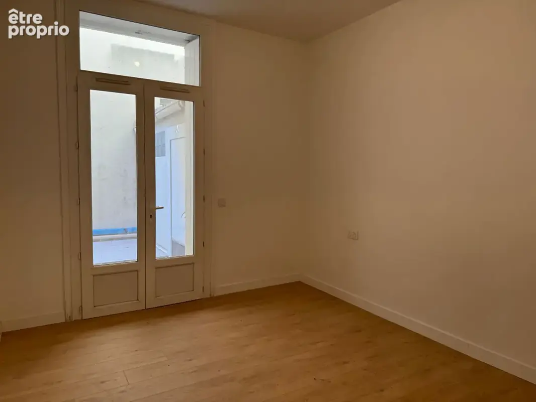 Grand T2  centre ville / terrasse avec ascenseur à Sète 56m2 - photo 11
