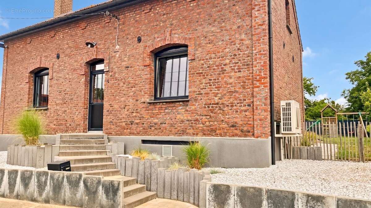 Maison individuelle  rénovée – 165 m² – 5 chambres - photo 21