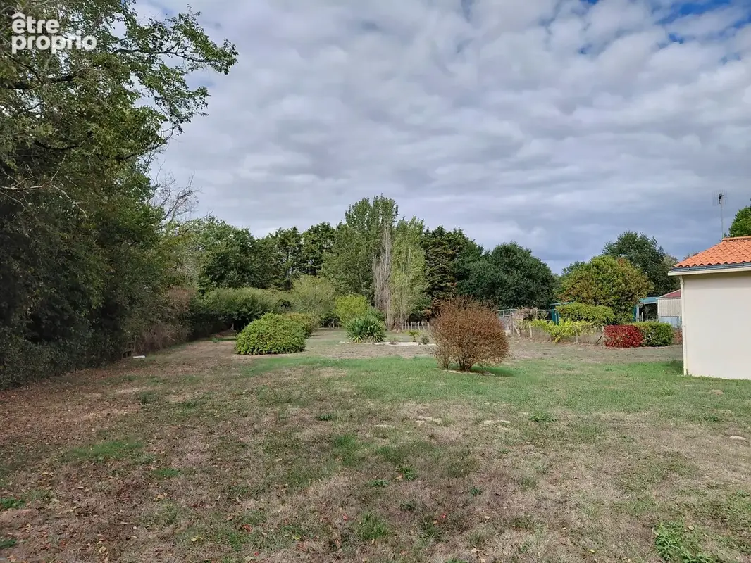 Maison 4 pièces 114 m² à vendre à Chateauneuf (85710) - photo 3
