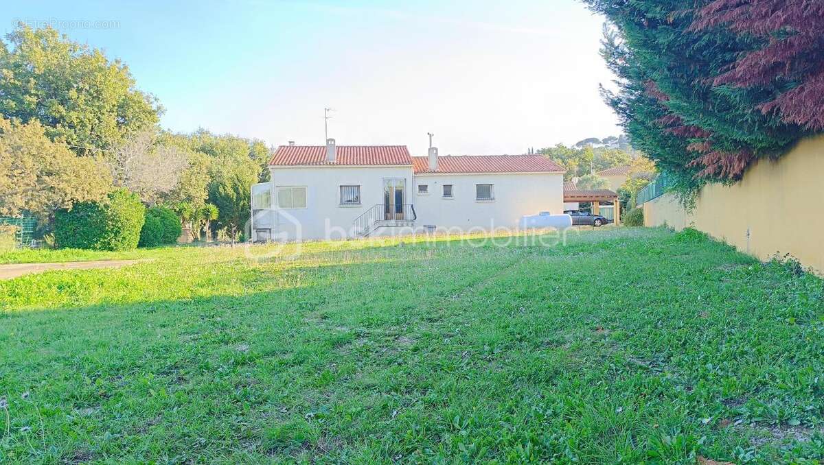 Maison à SIX-FOURS-LES-PLAGES