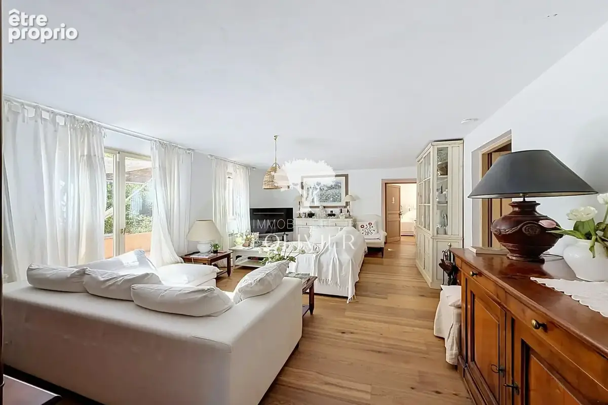 Maison 7 pièces 201 m² à vendre à Saignon (84400) - photo 8