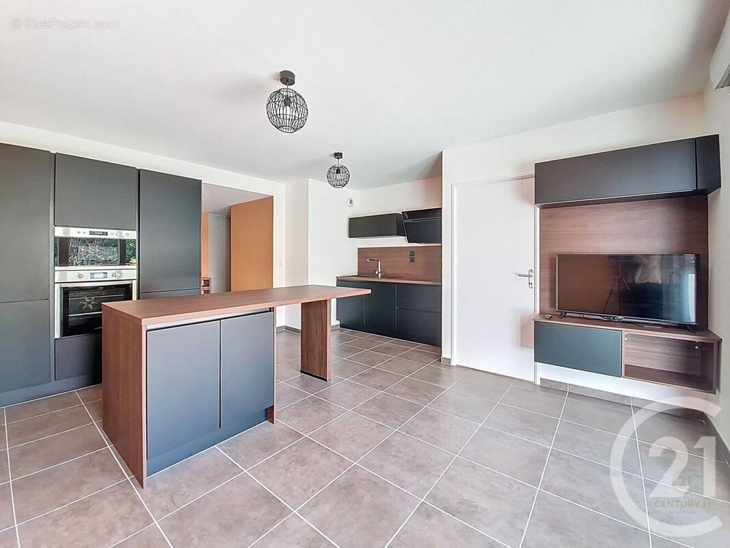 Appartement à GRIGNY