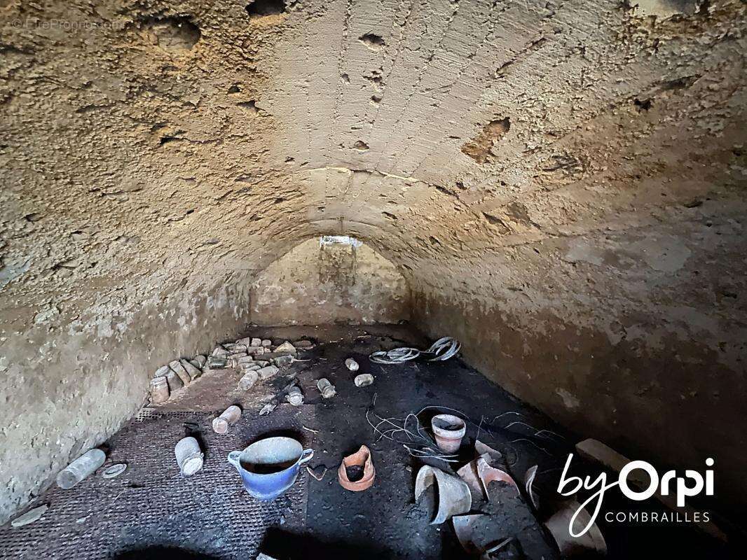 Maison à LOUROUX-DE-BOUBLE