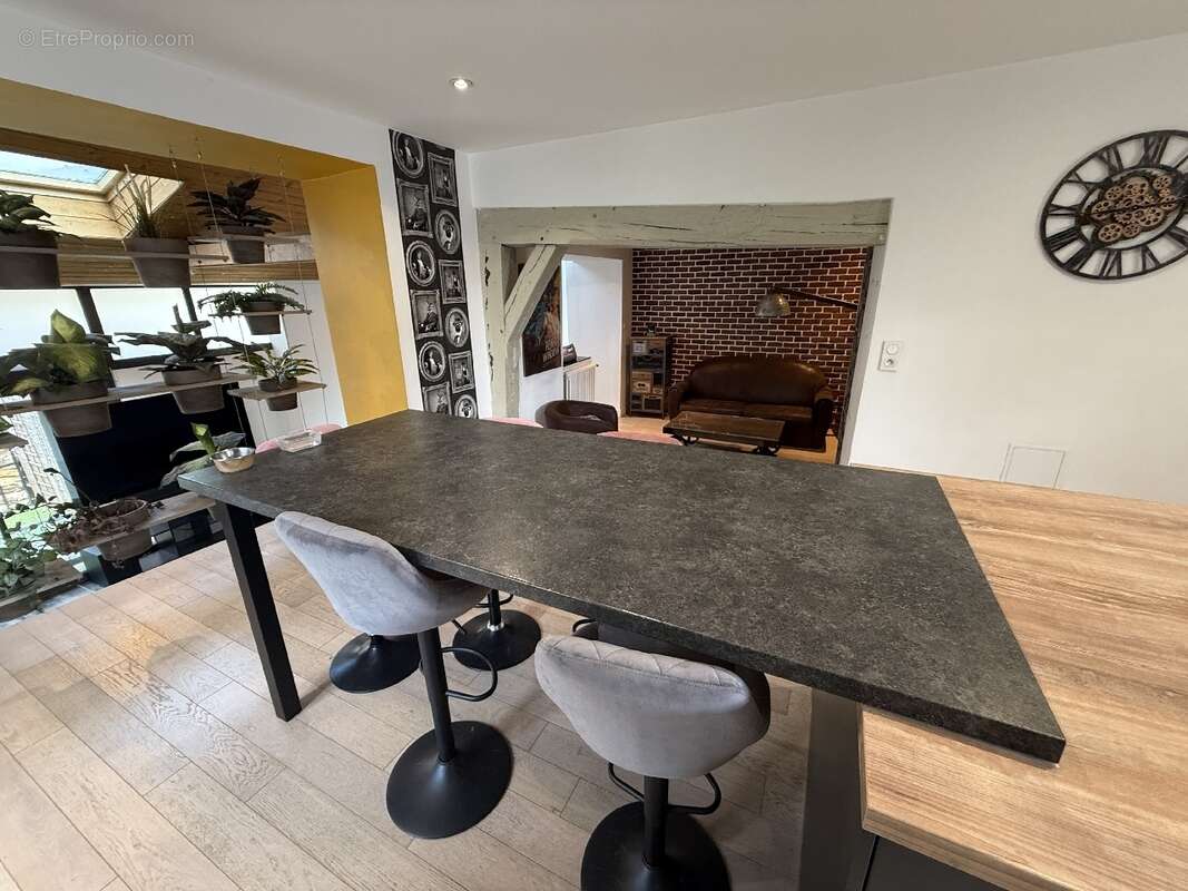 Maison 133 m² à Champigny-Sur-Marne  - photo 2