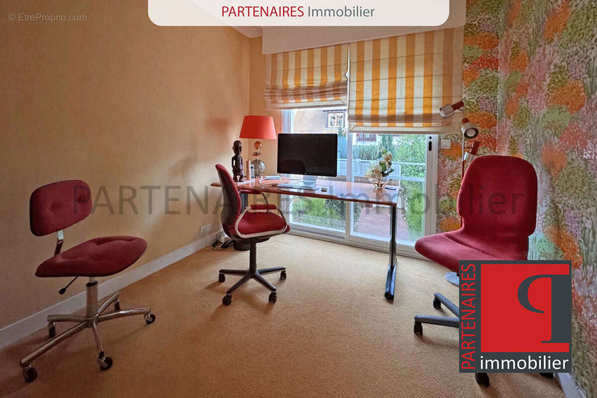 Maison à LE CHESNAY