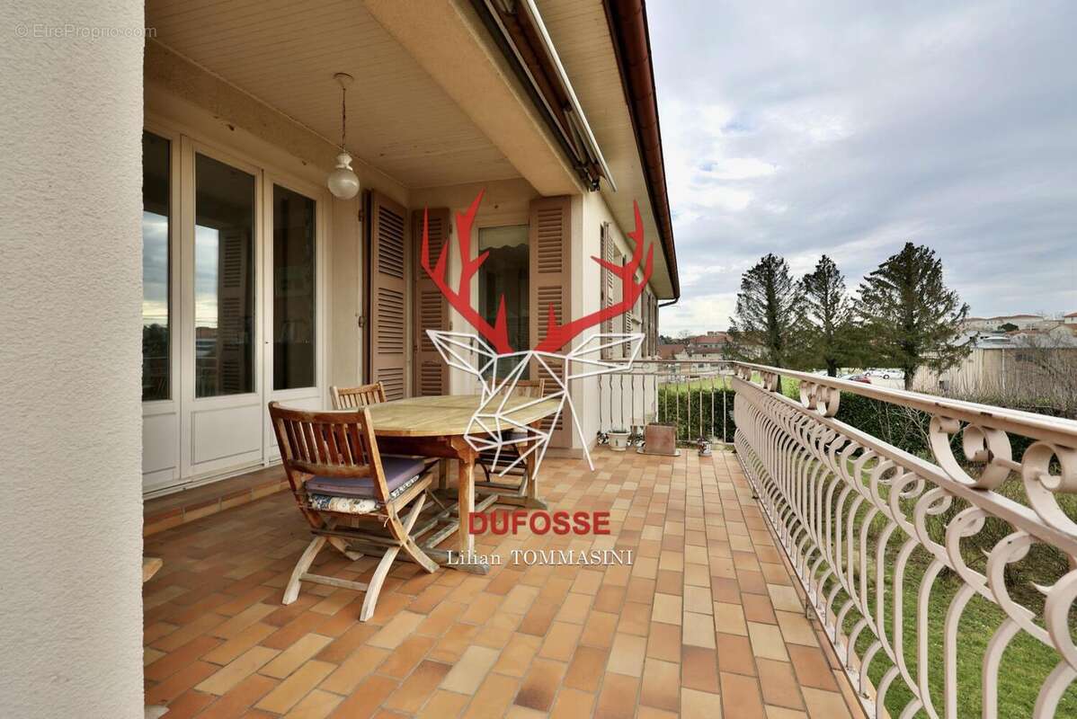 Photo 6 - Maison à LA TOUR-DE-SALVAGNY