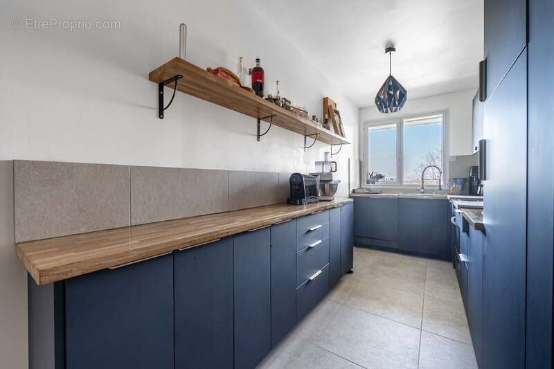 Appartement à SURESNES