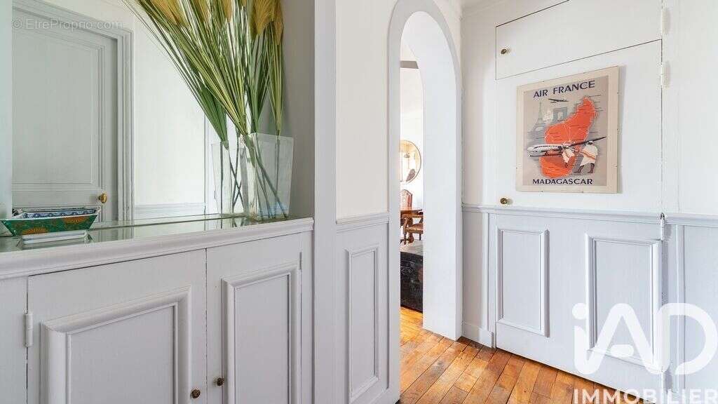 Photo 3 - Appartement à NEUILLY-SUR-SEINE