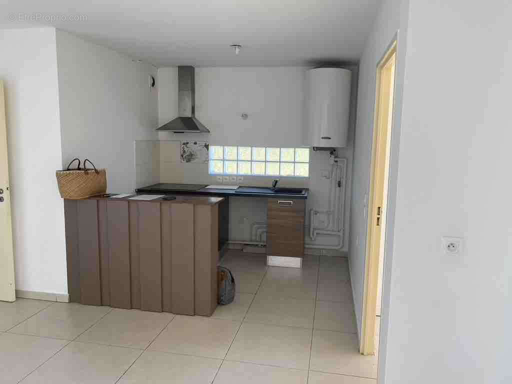 Appartement à SAINT-DENIS