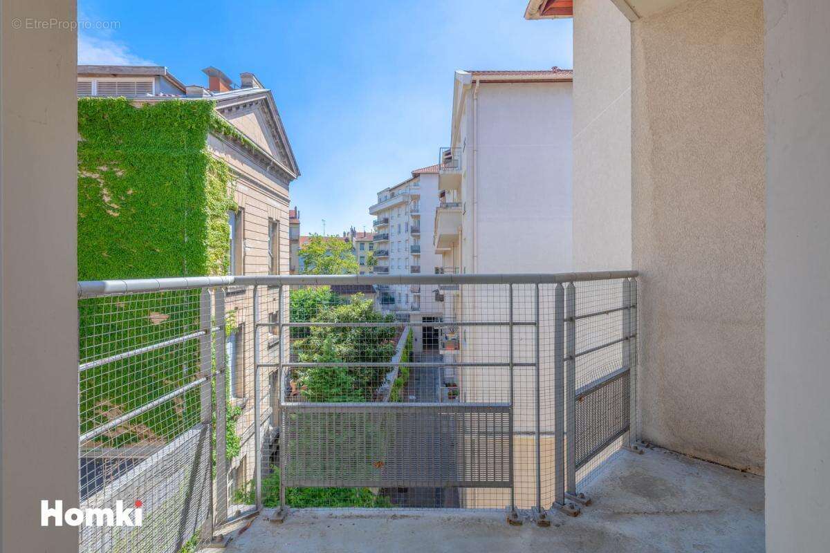 Appartement à LYON-3E
