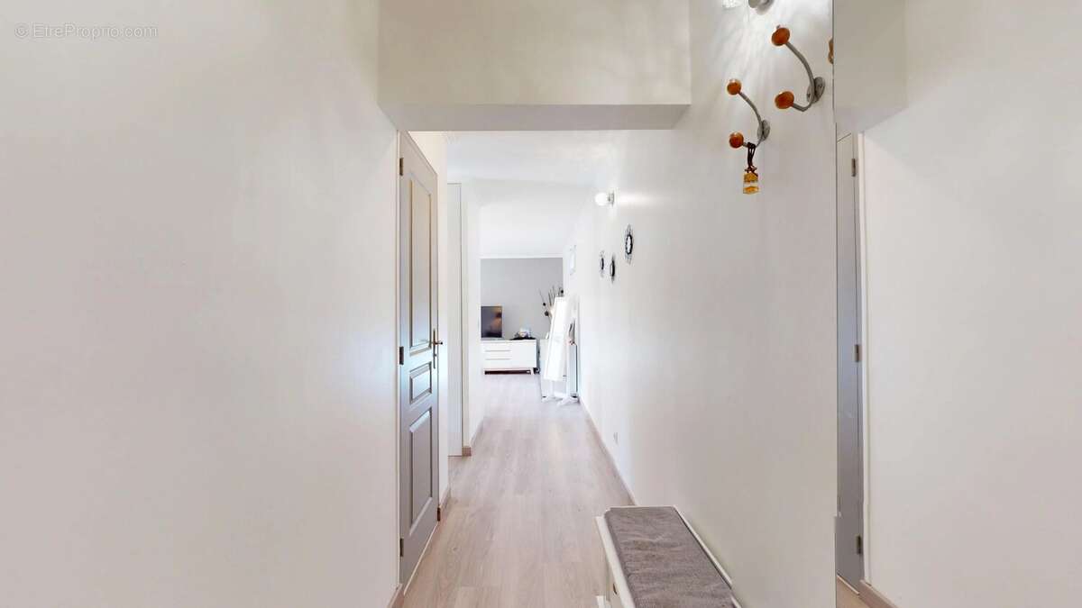 Appartement 53 m² à Gagny  - photo 7