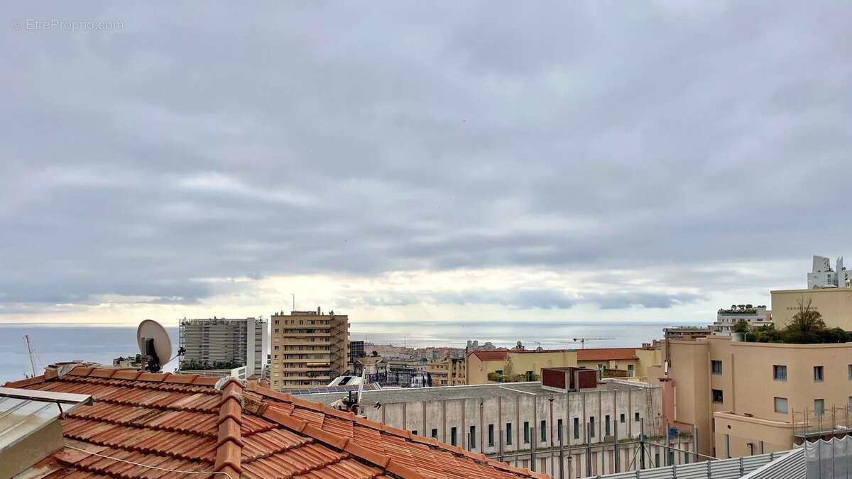 Appartement à BEAUSOLEIL