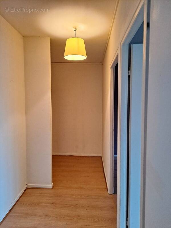 Entrée - Appartement à SAINT-ANDRE-LEZ-LILLE