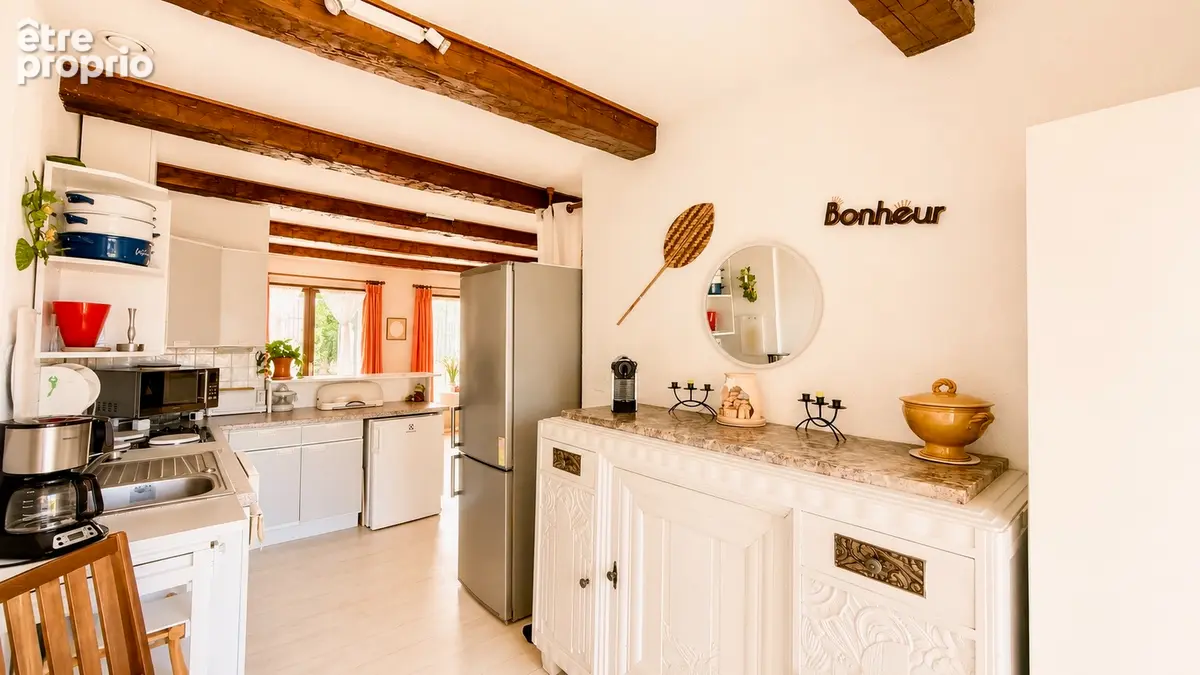 A vendre appartement 4 pieces de 75 m2, 3 chambres dans residence avec piscine - photo 9