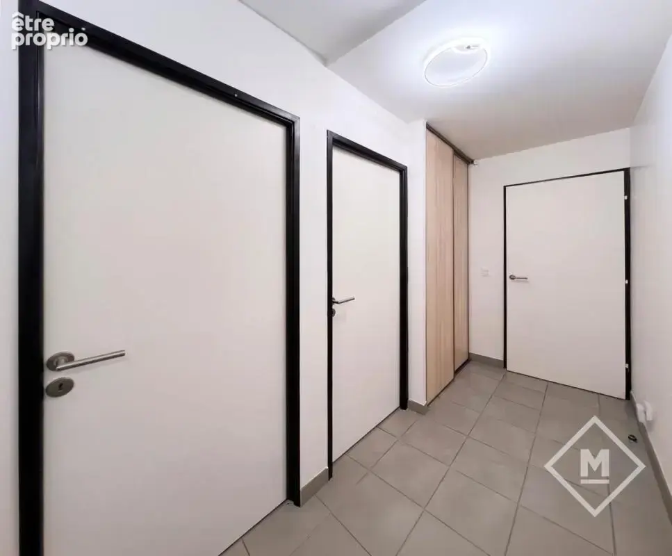 Exclusif : Appartement T3 Récent et Lumineux à Marseille 5ème, Quartier Baille - photo 13