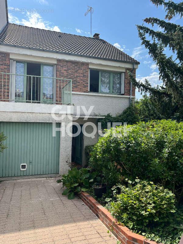 Maison à MILLY-LA-FORET