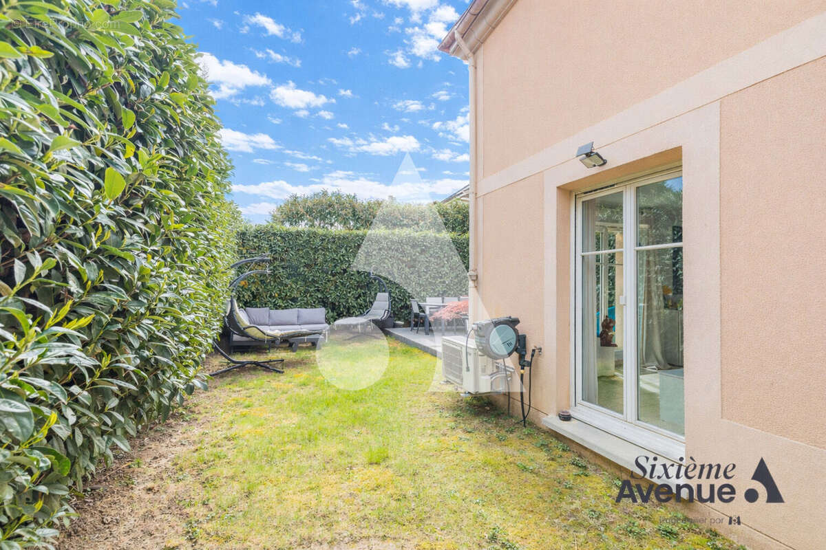 Appartement à LISSES