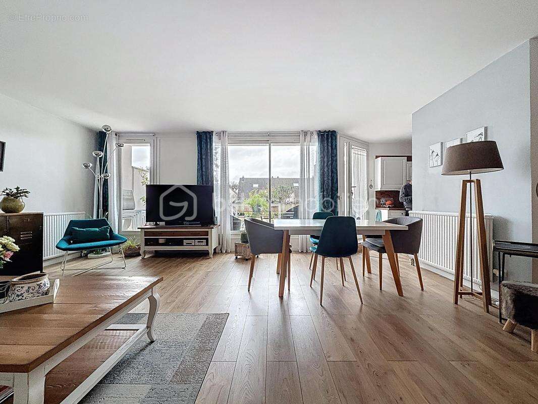 Appartement à TAVERNY