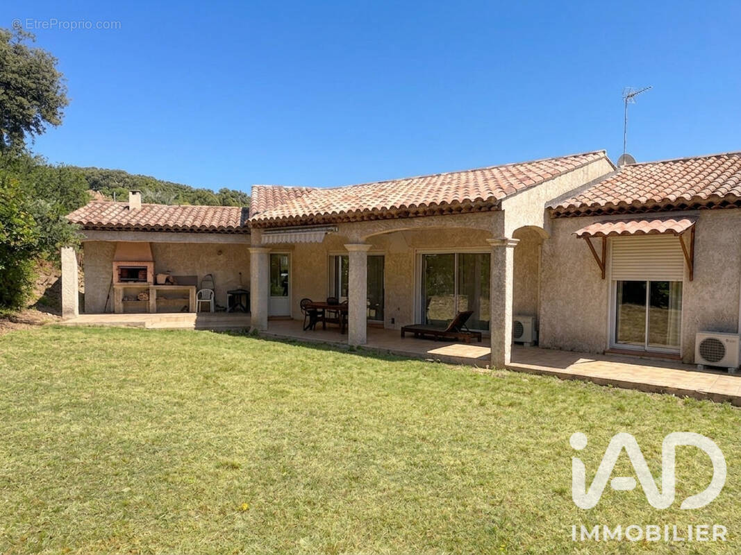 Photo 1 - Maison à BANDOL