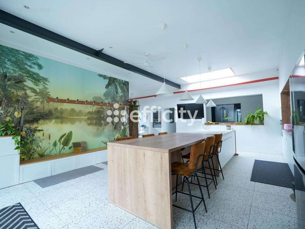 Maison à SAINT-CYR-EN-VAL