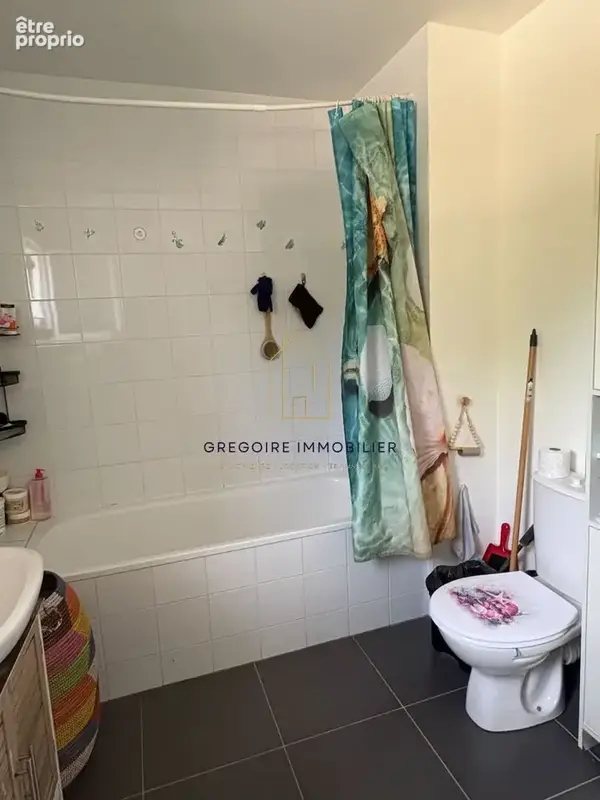 Maison T4 - 75 m² - Jardin, garage et stationnement - Pertuis - photo 14