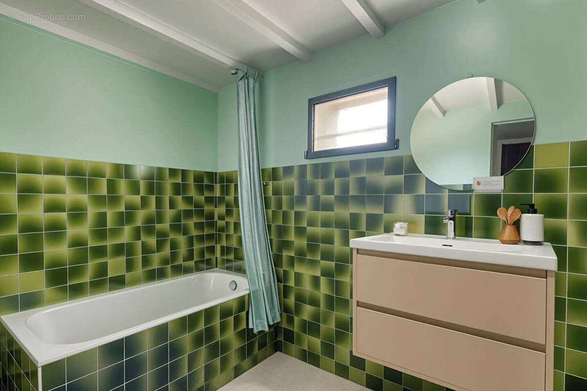 Maison à VILLARS-LES-DOMBES