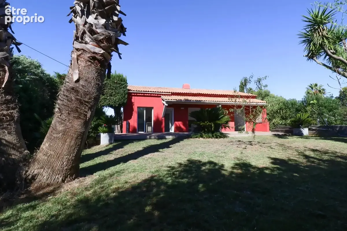 Maison à HYERES