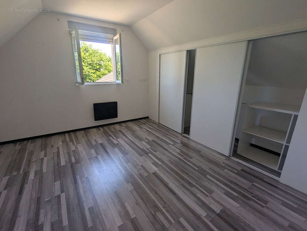 Maison Saint Eloi 4 pièce(s) 90 m2 - photo 7