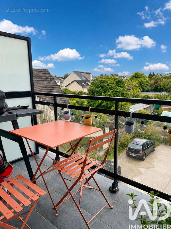Photo 9 - Appartement à QUINCY-SOUS-SENART