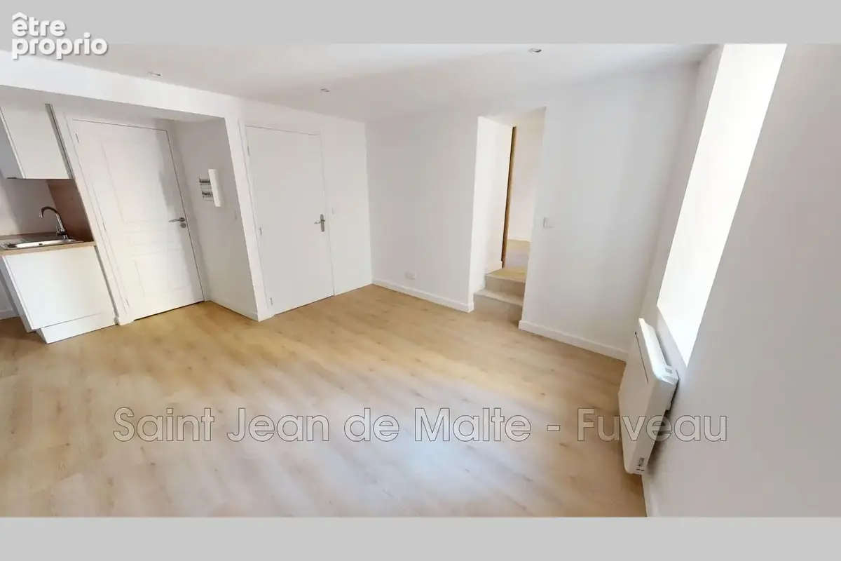 Appartement 3 pièces 42 m² à vendre à Trets (13530) - photo 3