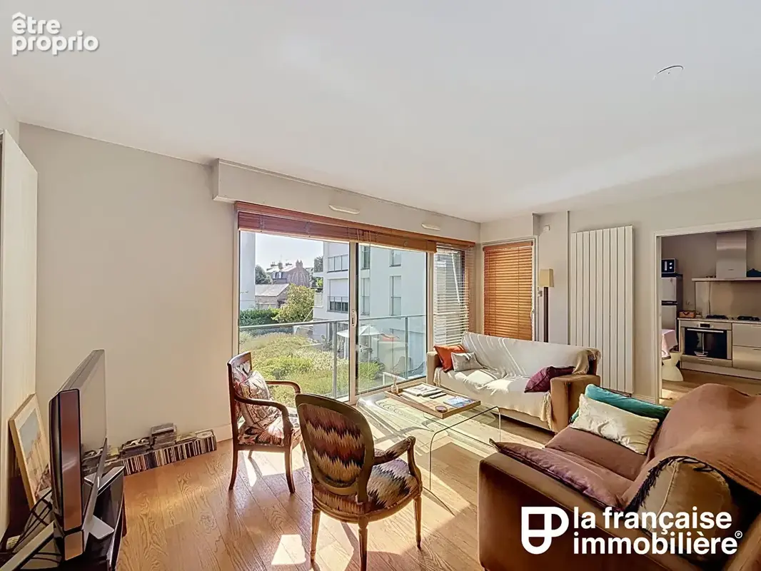 Appartement Rennes 4 pièces 80.30 m2 - Balcon, Garage et cave - photo 2