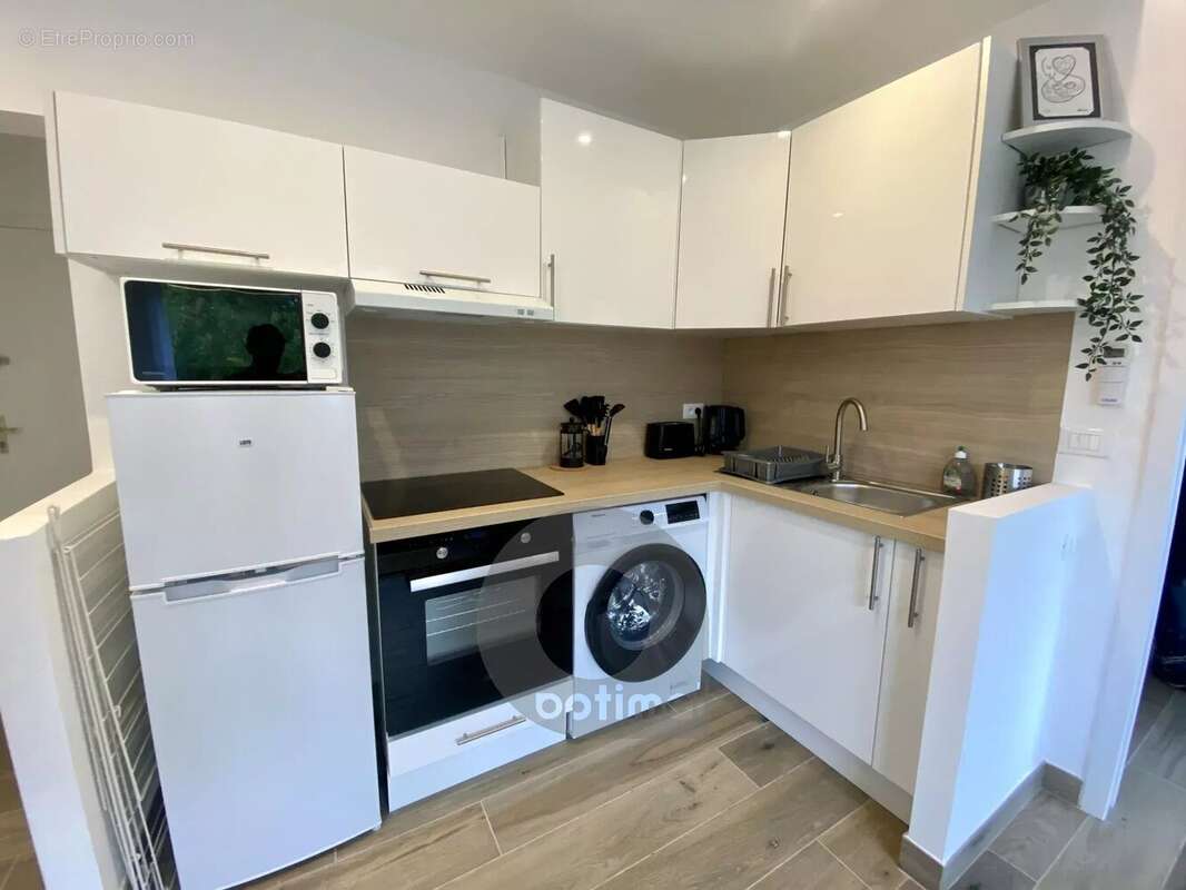 Appartement à ROQUEBRUNE-CAP-MARTIN