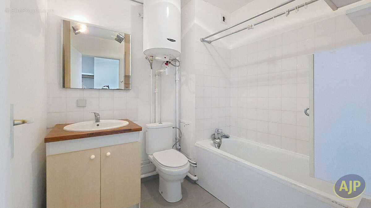 Appartement Gradignan 1 pièce 22 m2 balcon parking - photo 5