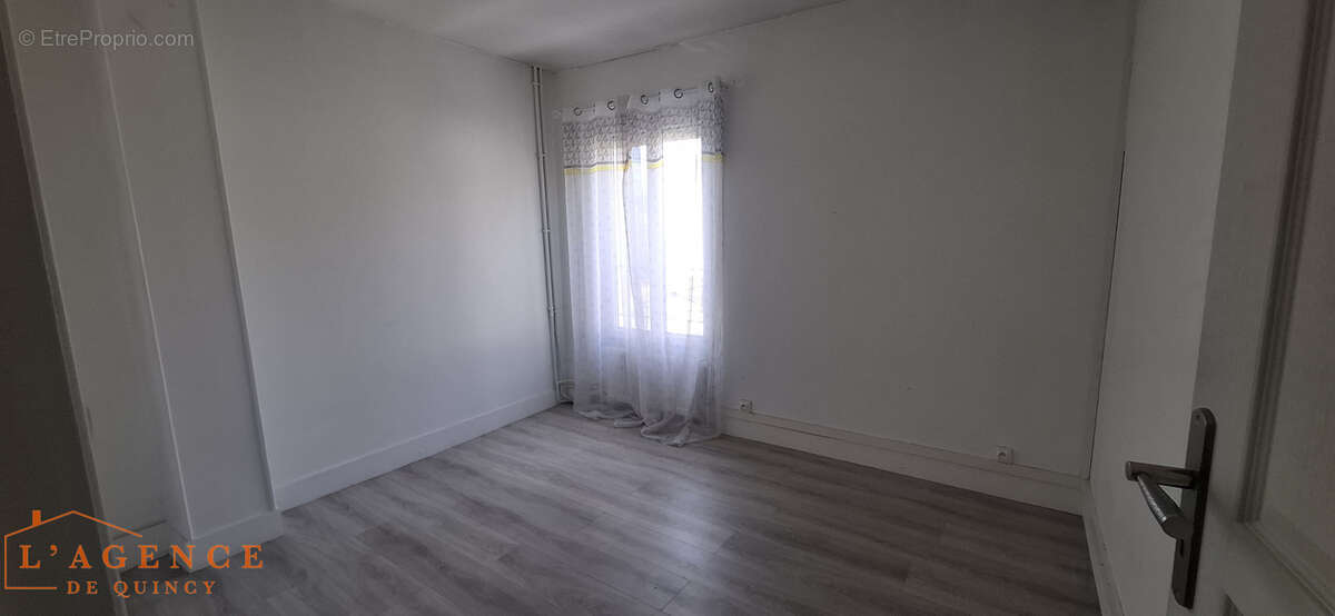 Maison de Ville QUINCY VOISINS - 4 pièce(s) - 93 m2 - photo 9
