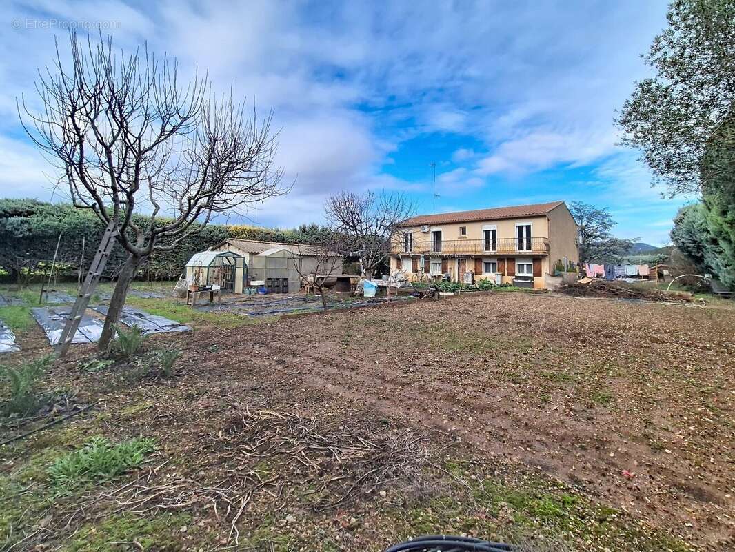 Maison à CESSENON-SUR-ORB