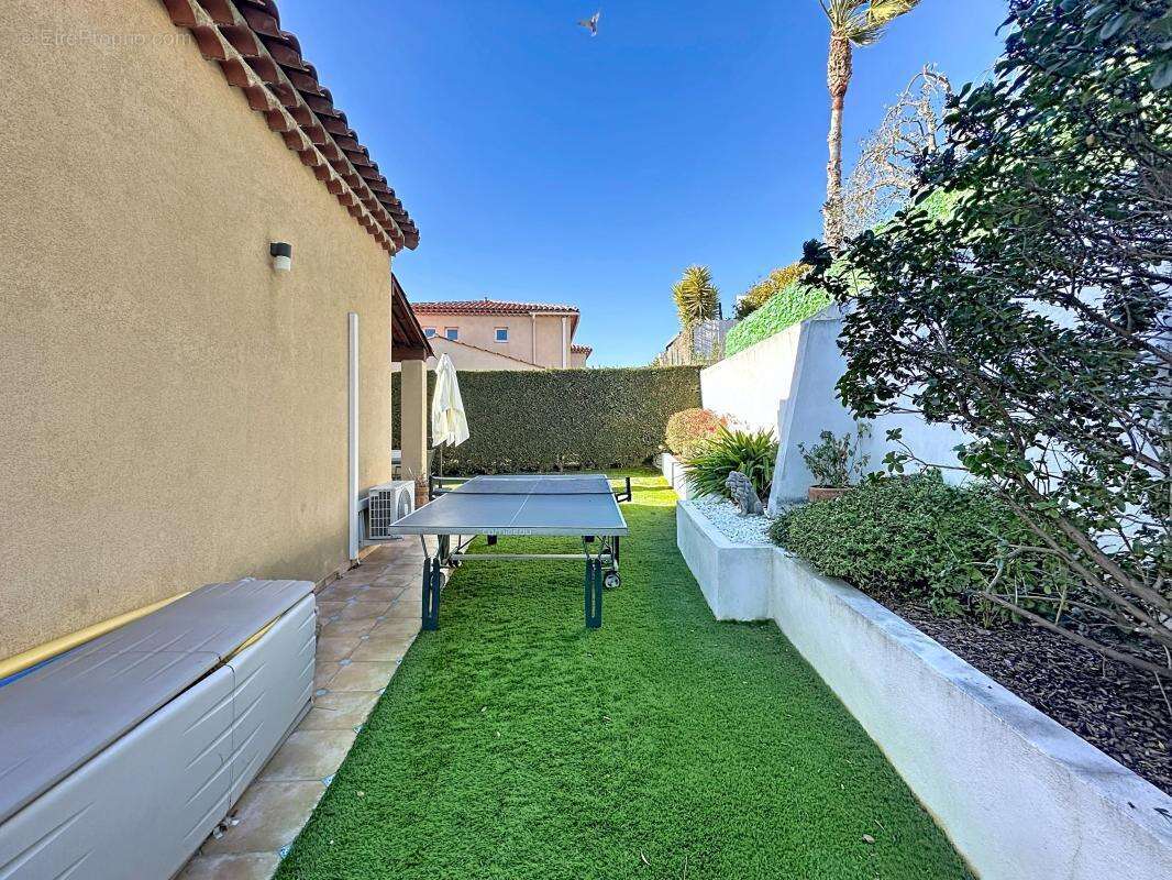 Maison à CAGNES-SUR-MER
