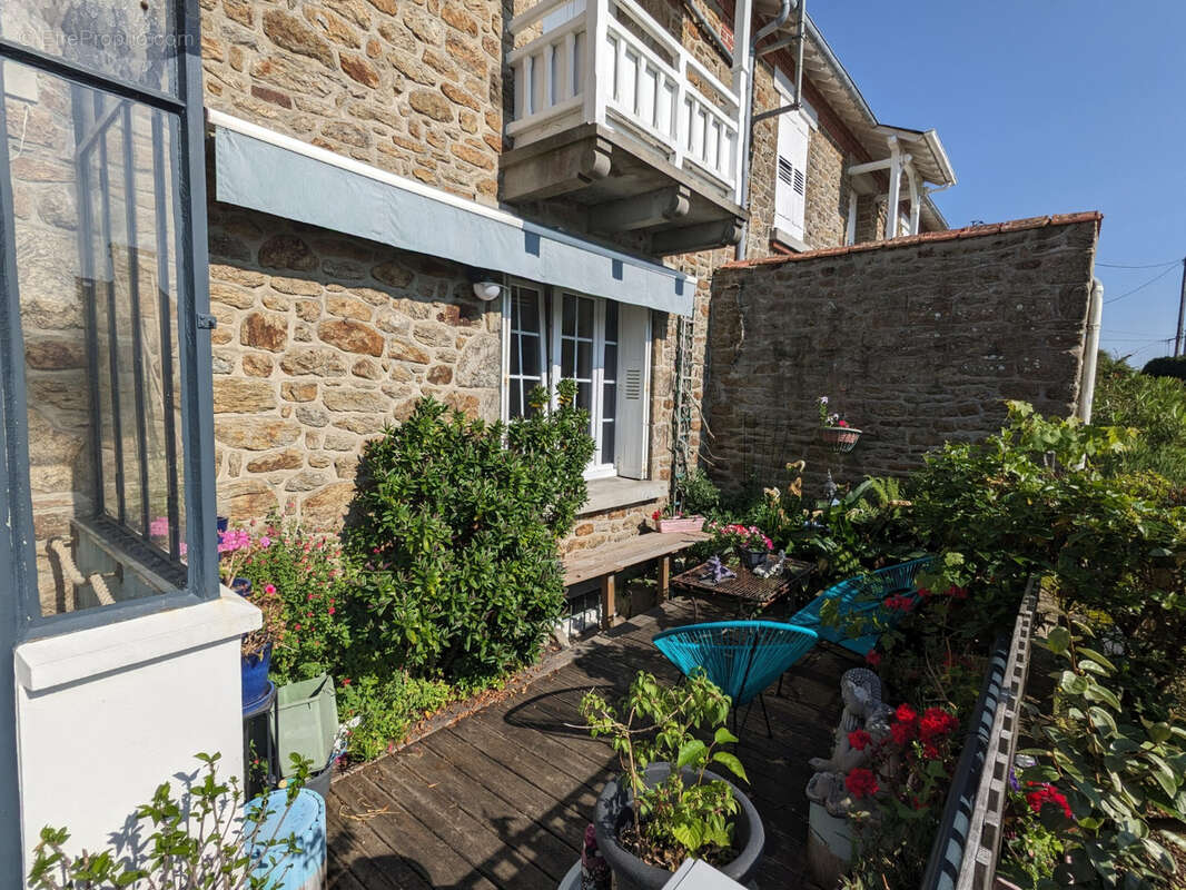 Appartement à LANCIEUX