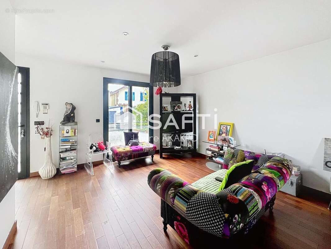 Photo 3 - Maison à BRY-SUR-MARNE