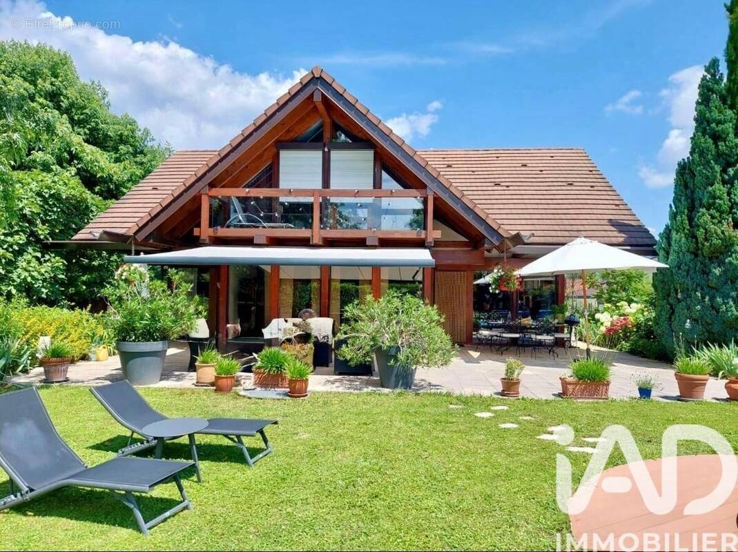 Photo 1 - Maison à VIRY