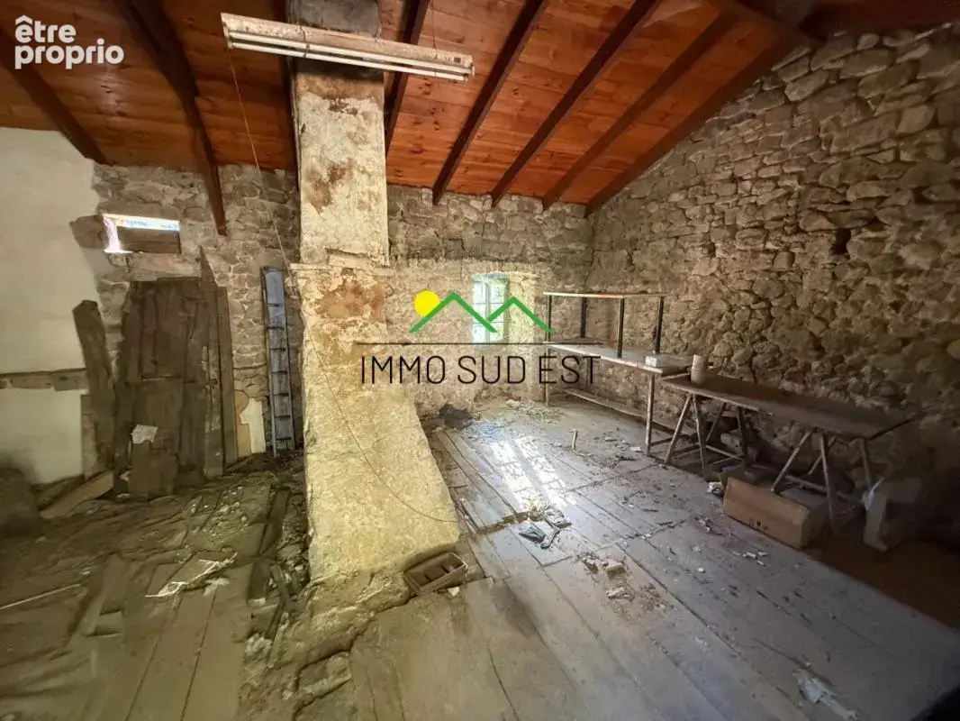 Maison 4 pièces de 75 m² habitables avec une partie à rénover sur une parcelle de terrain de 762 m² - photo 12
