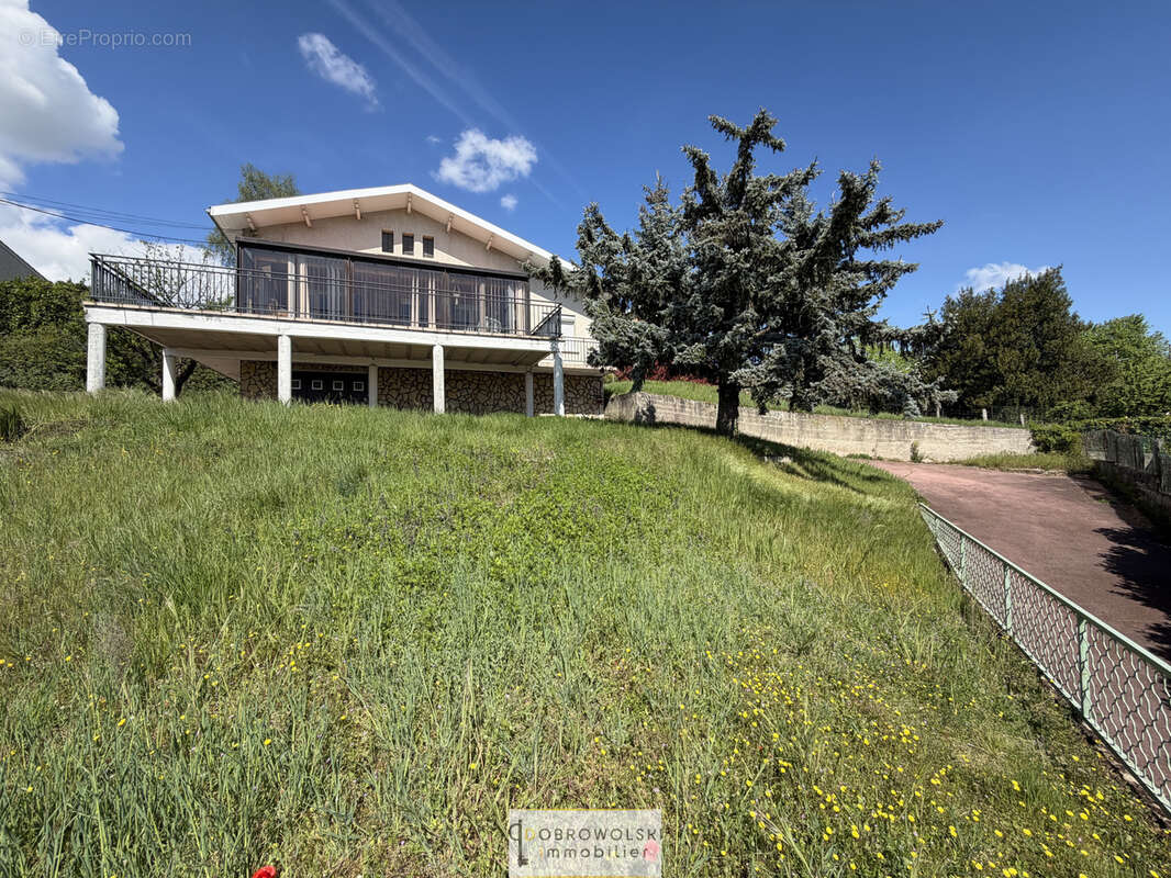 Maison à SAINT-PIERRE-DE-BOEUF