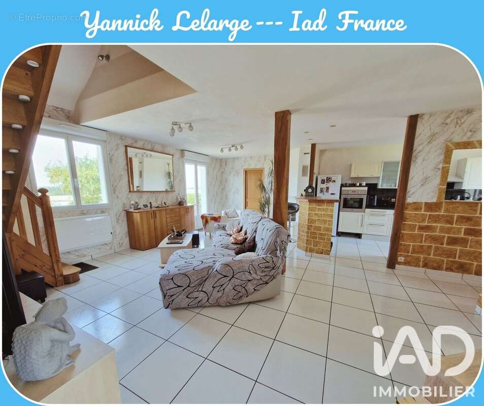 Photo 2 - Maison à LAIZE-LA-VILLE