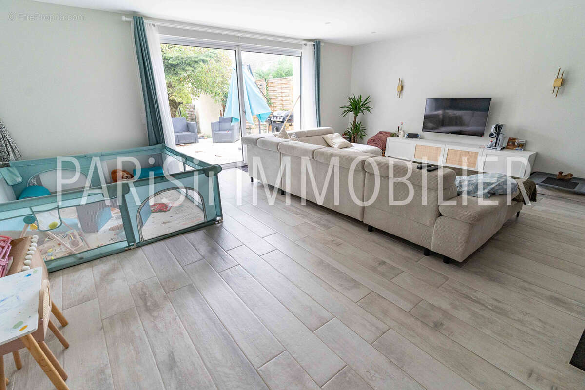 Maison à MONTIGNY-LES-CORMEILLES