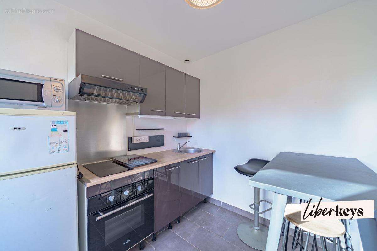 Appartement à MARSEILLE-11E