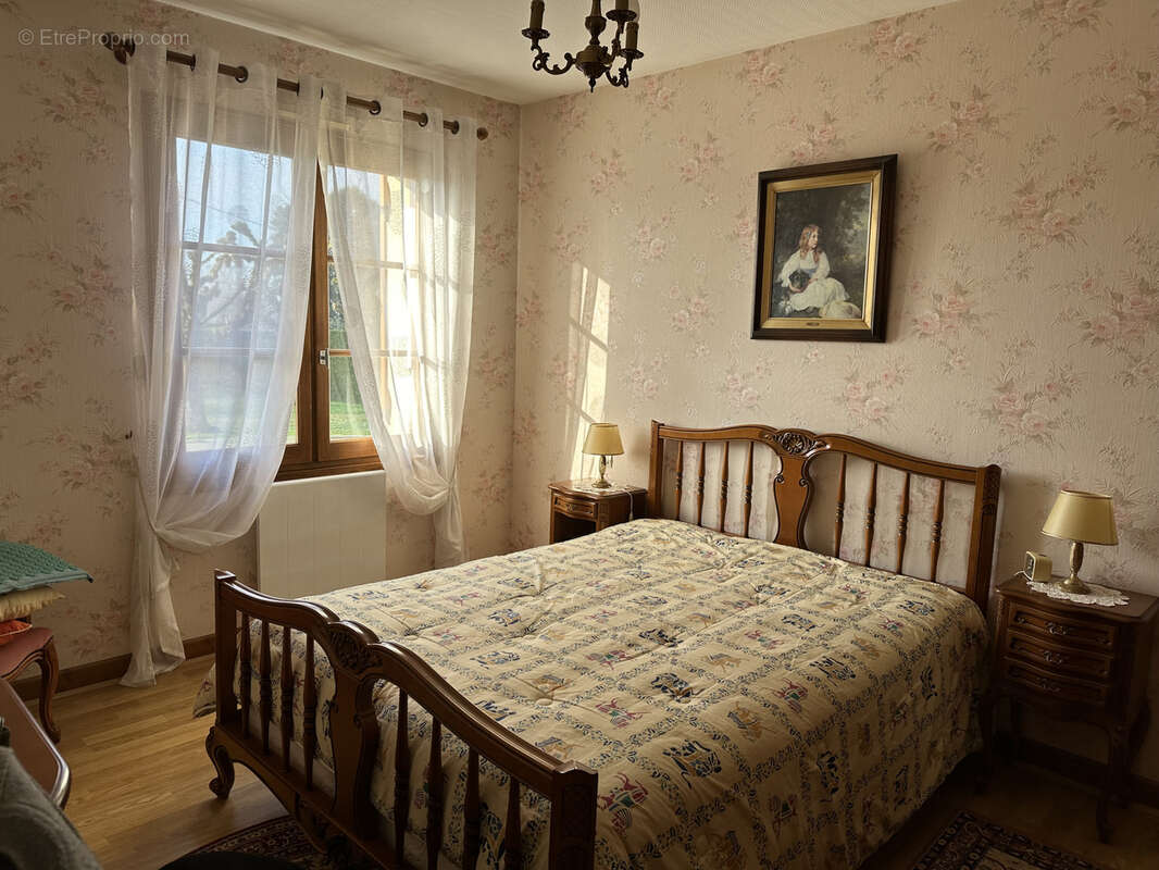 Maison à SAINT-PIERRE-SUR-DROPT