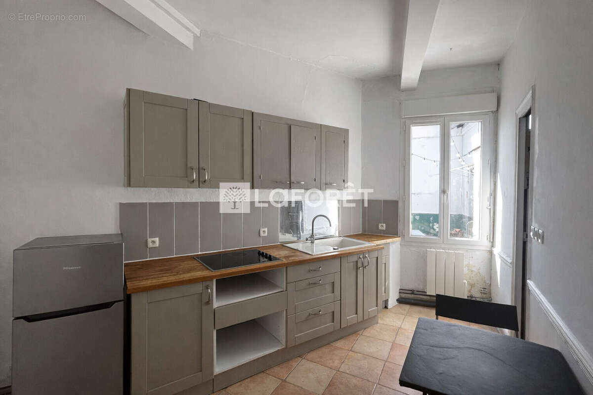 Trois Pièces - Charme de l'ancien - Paris 15ème - photo 8