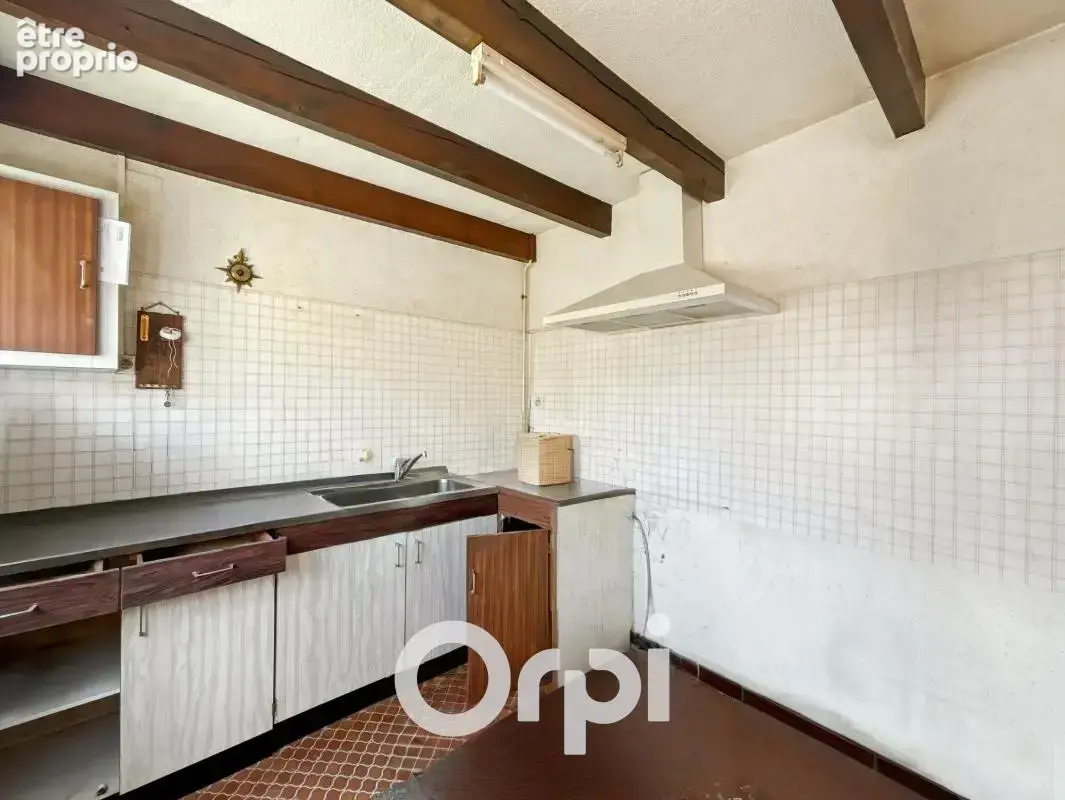 Maison de plain-pied à rénover avec beaucoup de potentiel - photo 4
