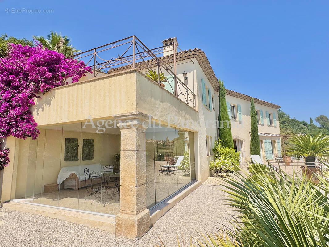 Maison à SPERACEDES