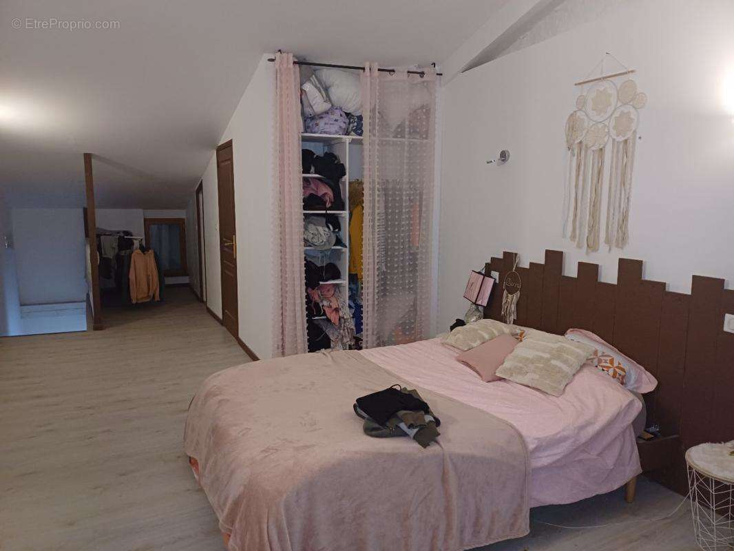 Maison à LEZIGNAN-LA-CEBE