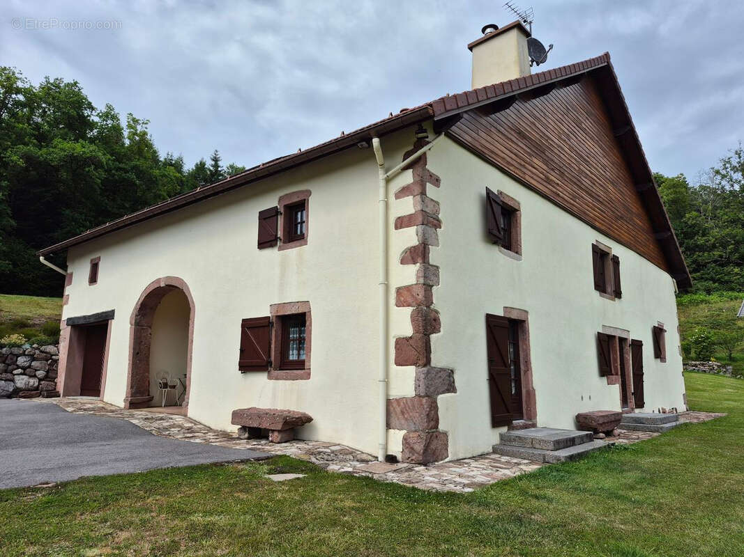 Ferme vue dominante sur 7,5  hectares - photo 3